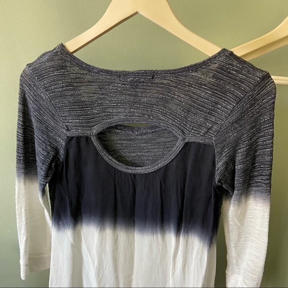 LANGUAGE BLOUSE, Size XS - Picture 4 of 6